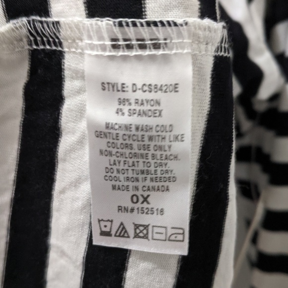 Molly & Isadora Stacey 3/4 Sleeve Split Back Tee - Picture 5 of 6